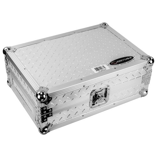 Odyssey Universal 12" Format Silver Diamond Plated DJ Mixer Case with Extra Deep Rear Cable Compartment - Image 8