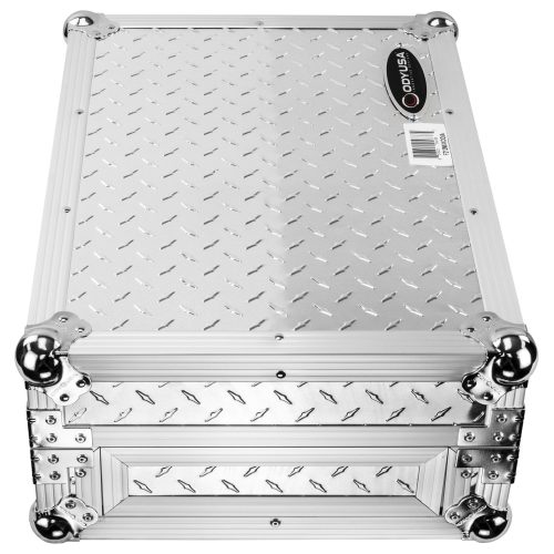 Odyssey Universal 12" Format Silver Diamond Plated DJ Mixer Case with Extra Deep Rear Cable Compartment - Image 12